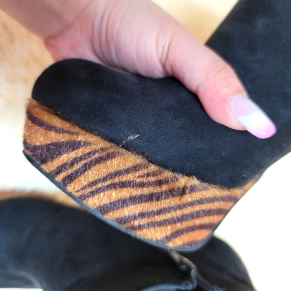 Guess Platform Ankle Booties - Picture 9 of 13